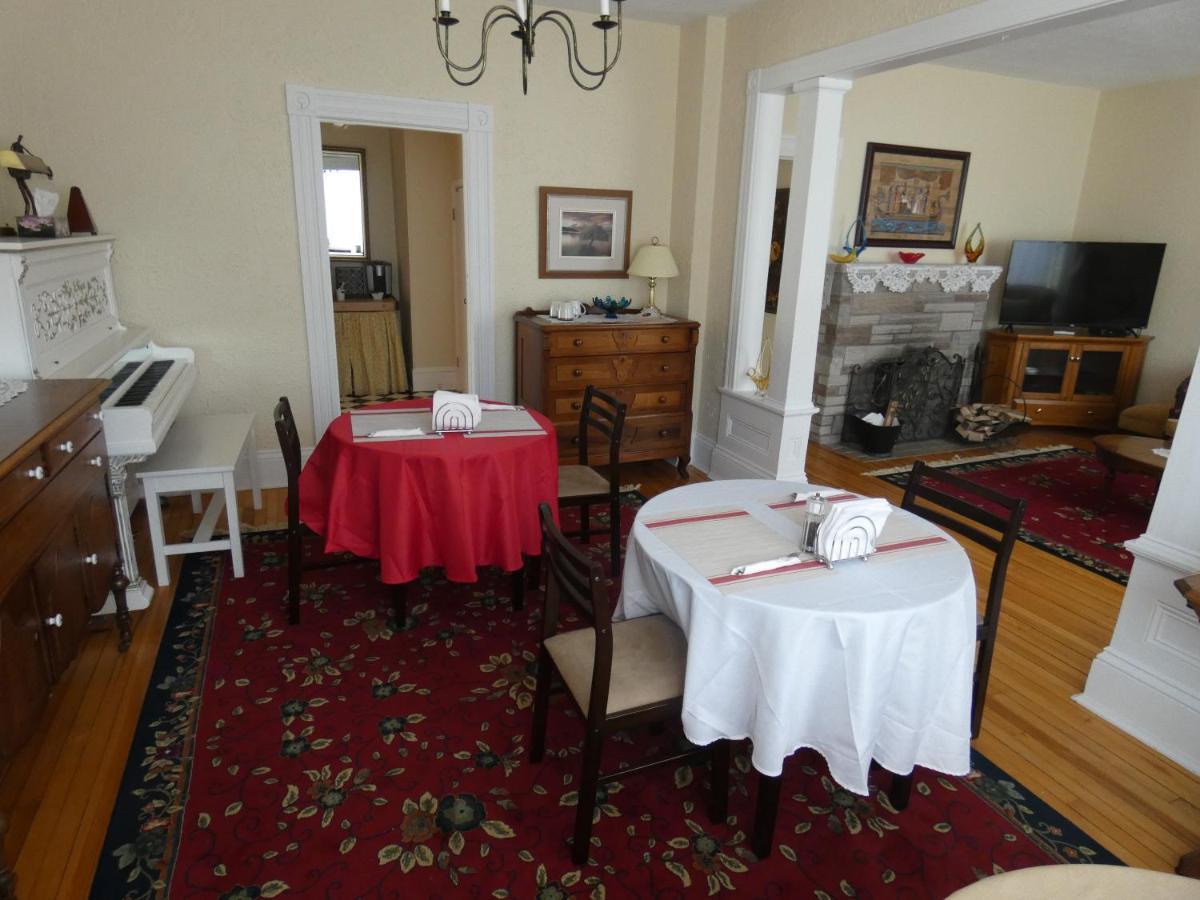 Lacasa Enshediac Bed & Breakfast Bagian luar foto